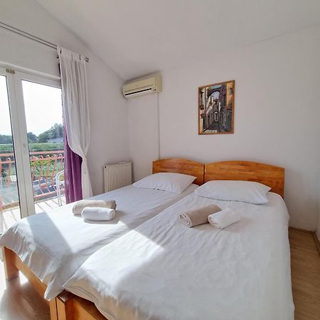 Rooms Slavica Okrug Gornji Phòng bức ảnh