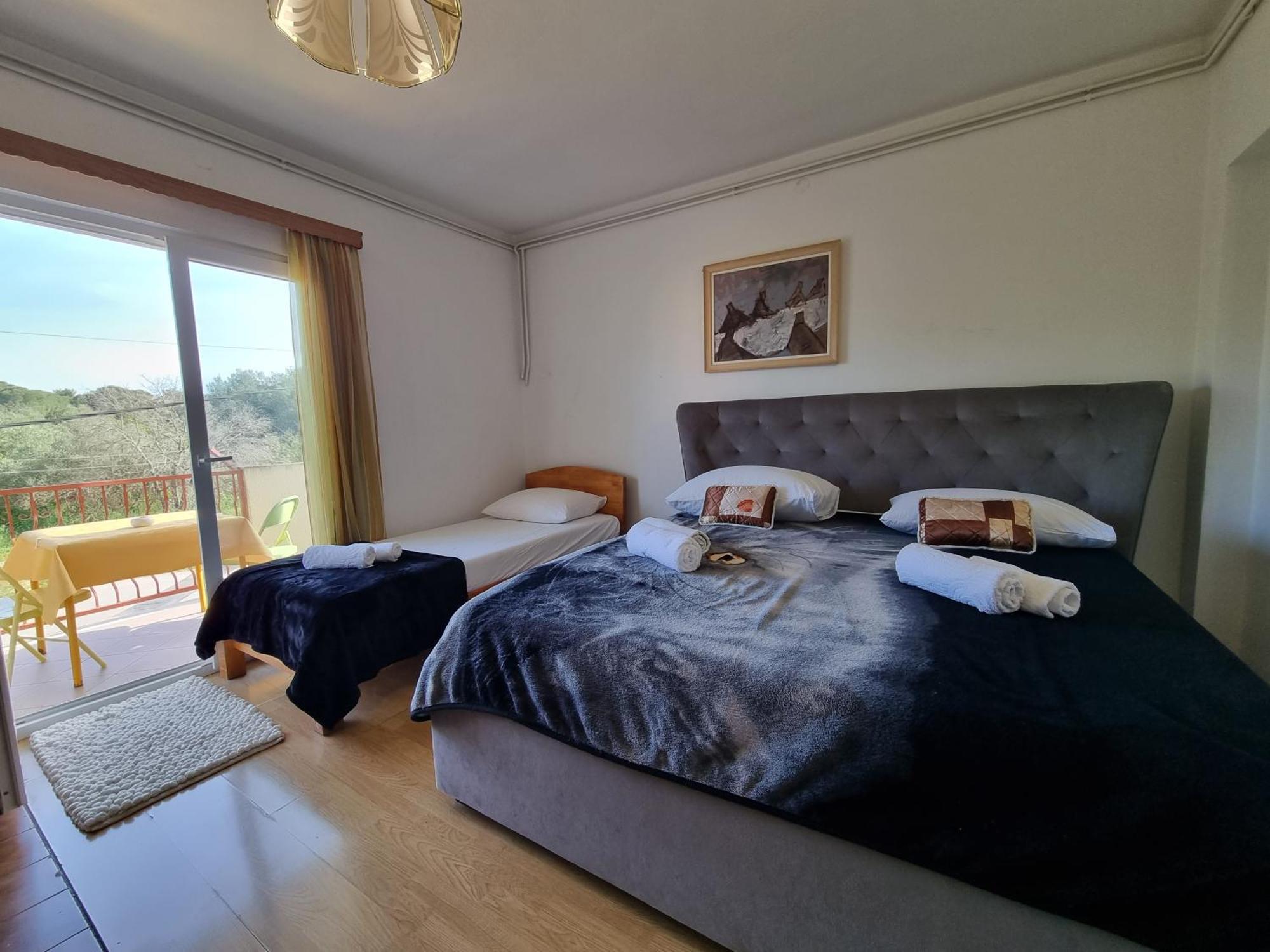 Rooms Slavica Okrug Gornji Phòng bức ảnh