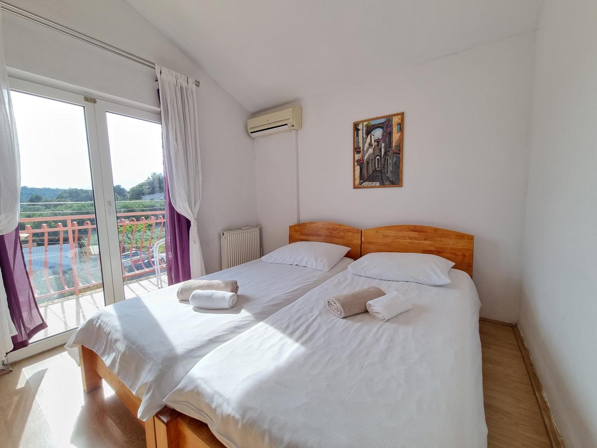Rooms Slavica Okrug Gornji Phòng bức ảnh